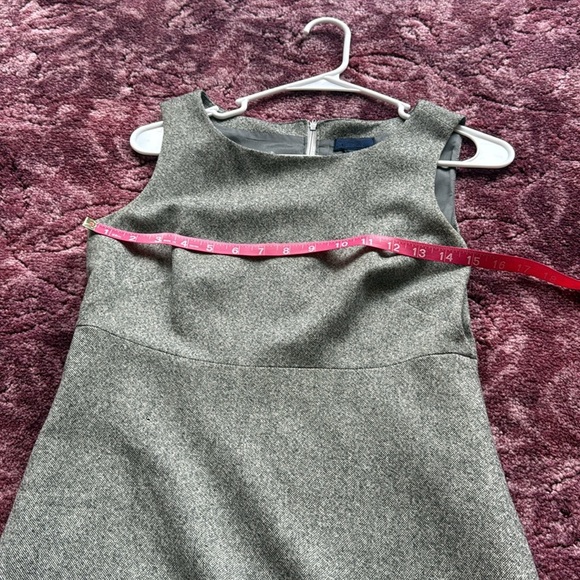 Vintage J Crew Wool Fully Lined Gray Sleeveless Sheath Column Dress size 2 - Picture 7 of 8